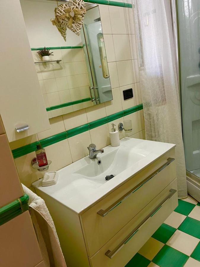 Apartament Holiday House Il Castello Di Anna Vietri Zewnętrze zdjęcie