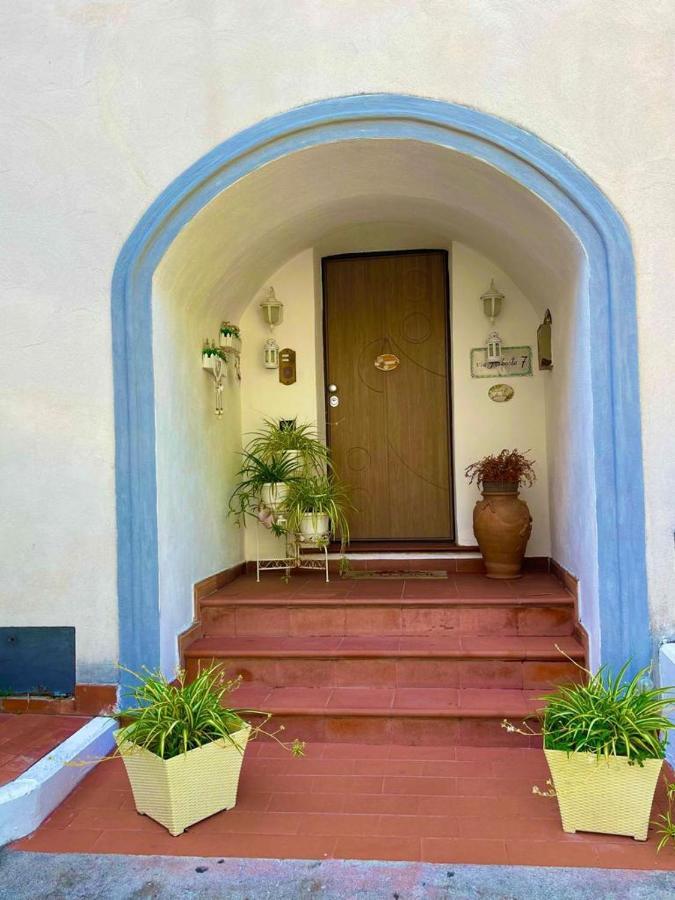 Apartament Holiday House Il Castello Di Anna Vietri Zewnętrze zdjęcie