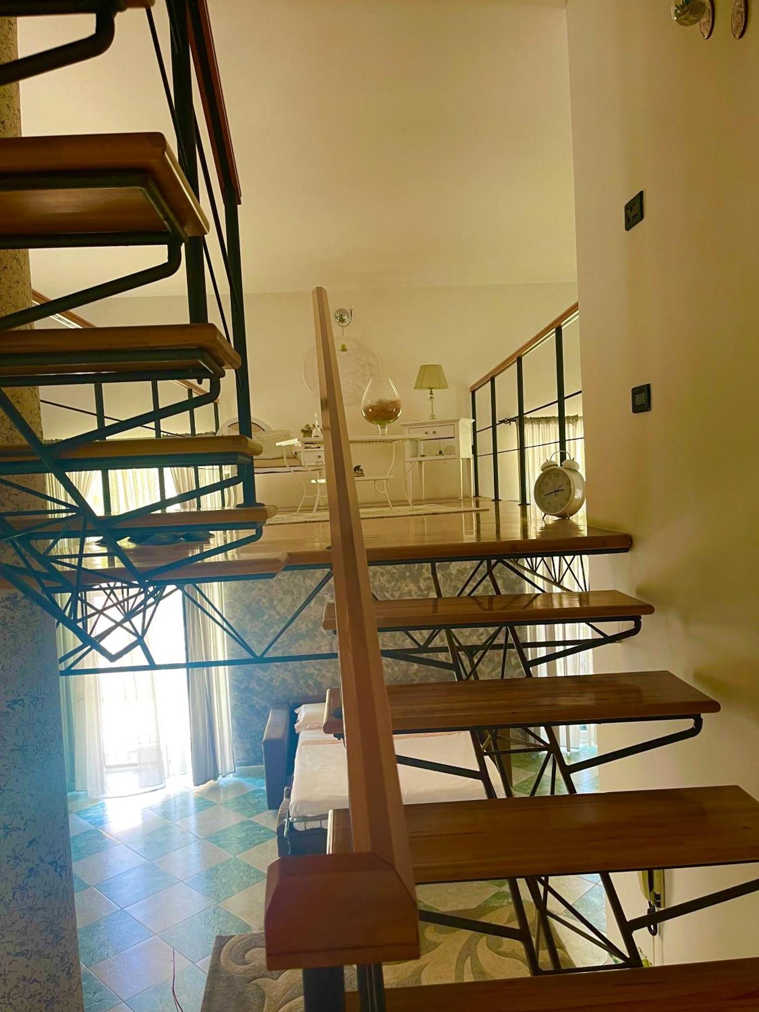 Apartament Holiday House Il Castello Di Anna Vietri Zewnętrze zdjęcie