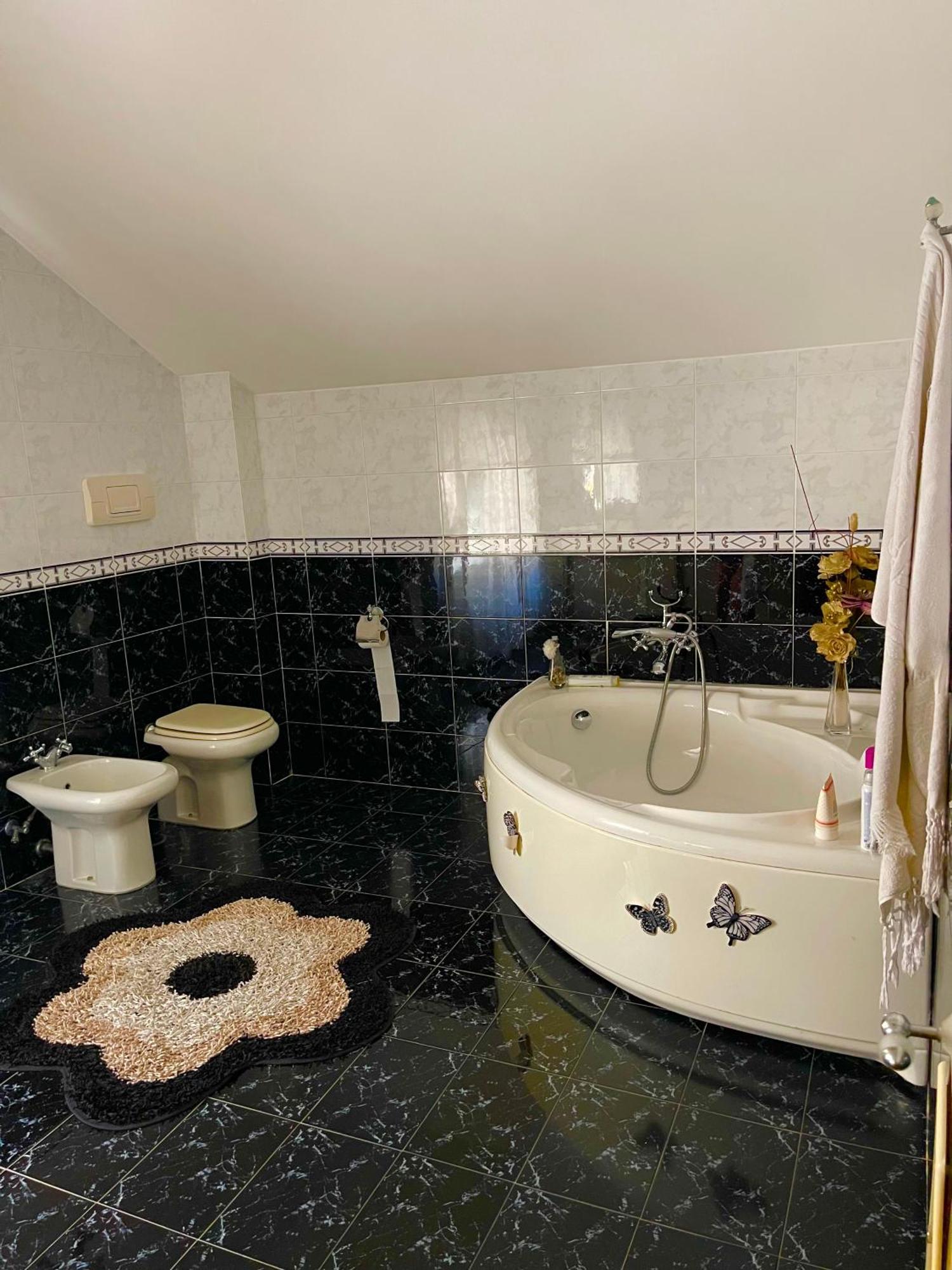 Apartament Holiday House Il Castello Di Anna Vietri Zewnętrze zdjęcie